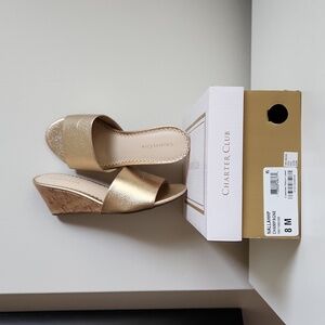 EUC CHARTER CLUB WEDGE SANDAL